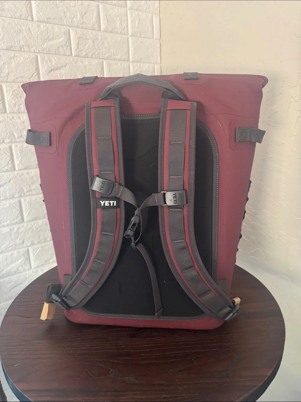 Yeti Hopper M20 Backpack - Burgundy with Black Trim